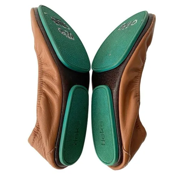 Tieks by Gavriele in Chesnut Ballet Flats in Size 5