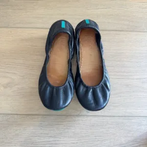 Tieks Matte Black Ballet Flats Size 6
