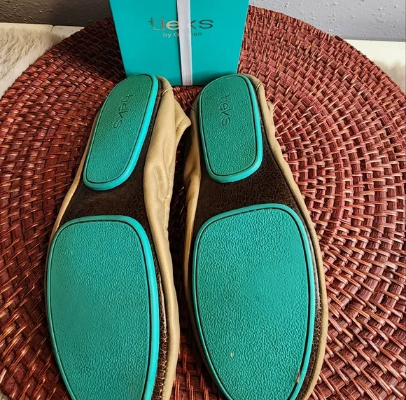 Tieks Women Ballet Flats Size 7