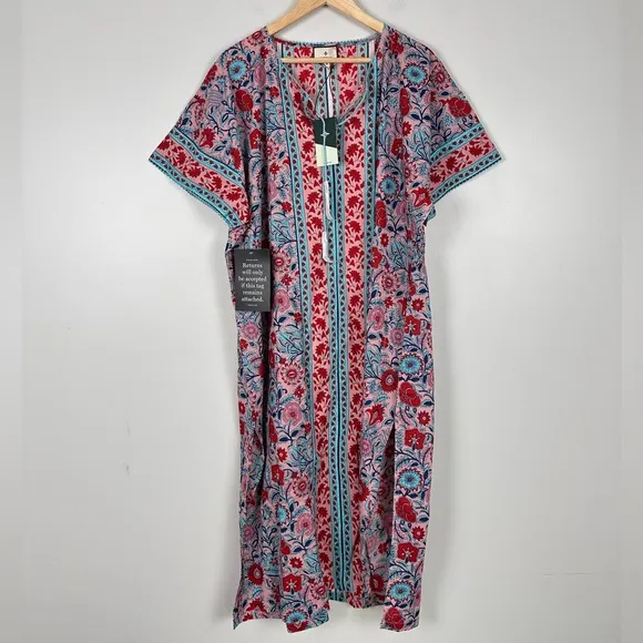 TNUCK BEACH Mauve and Rose Wildflower Naples Caftan NEW