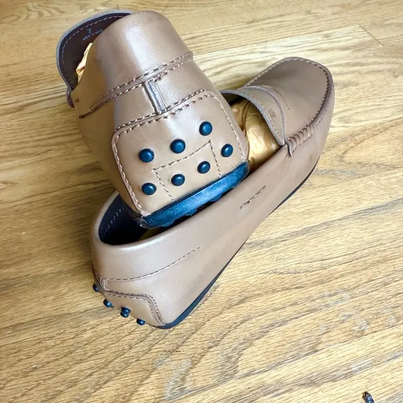 Tod’s Men's Light Brown (Camel) Loafers