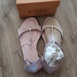 Tods Pink Metallic Suede Leather Strappy Flat Sandals Size 6