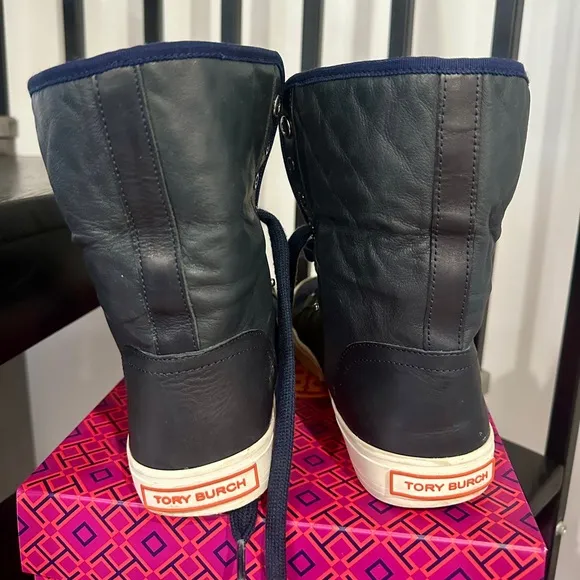Tory Burch calf leather high top sneakers sz 8.5