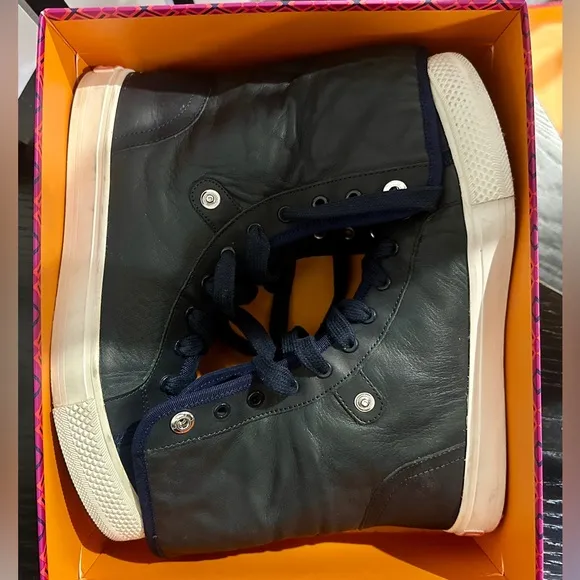 Tory Burch calf leather high top sneakers sz 8.5