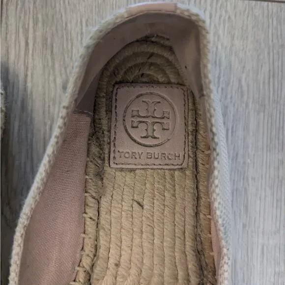 Tory Burch Cap Toe Slip On Espadrilles in Size 7. In Great Preloved Condition.