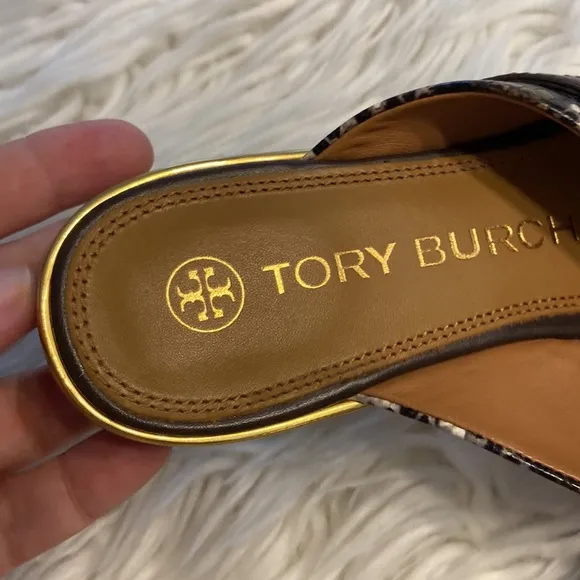 Tory Burch Delaney Crisscoss Flat SlideSandals Womens Size 9.5  Leather Logo