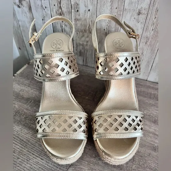 Tory Burch Gold Woven Espadrilles Size 10.5