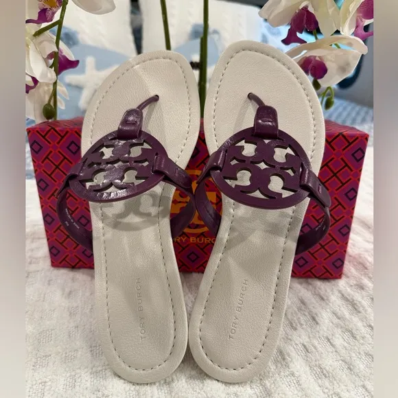 Tory Burch Iconic Miller Violet Wave/Blanc Sandals size 8, NEW with Dustbag