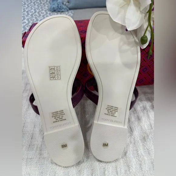 Tory Burch Iconic Miller Violet Wave/Blanc Sandals size 8, NEW with Dustbag