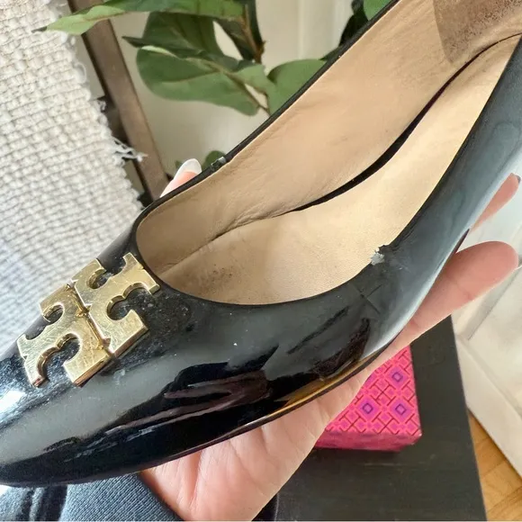 Tory Burch Raleigh Black Leather Ballet Black Gold Size 10