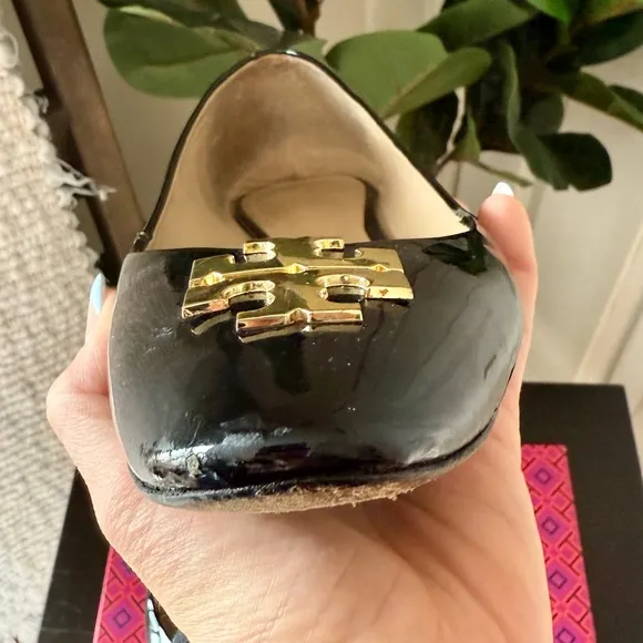 Tory Burch Raleigh Black Leather Ballet Black Gold Size 10