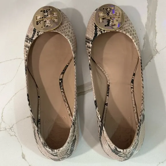 Tory Burch Reva Ballet Flats. Women’s size 7 M. Color Python Print