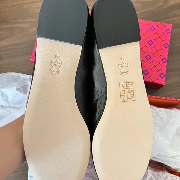 Tory Burch Tory Charm ballet Flats women new in box
