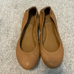 Tory Burch Women’s Tan Brown Leather Ballet Flats