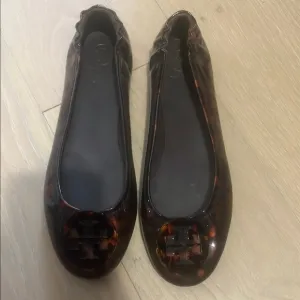 Tory Burch Women's Tortoise Shell Ballet Flats