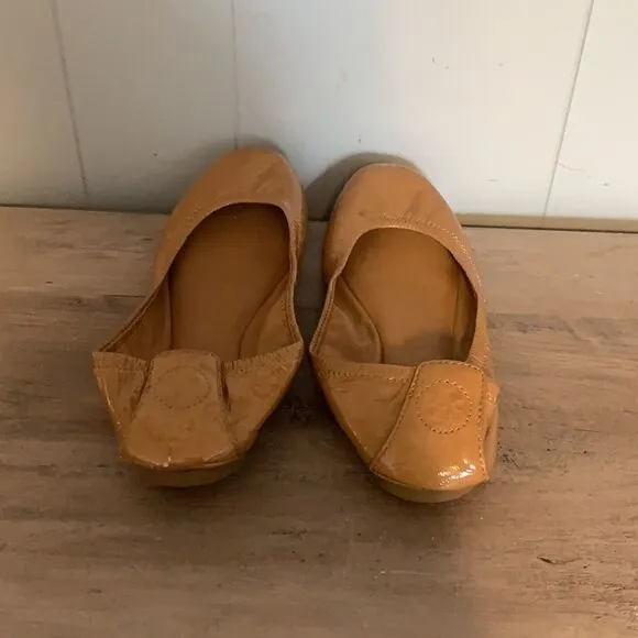 Tory Burch Camel Patent Ballet Flats Size 6.5