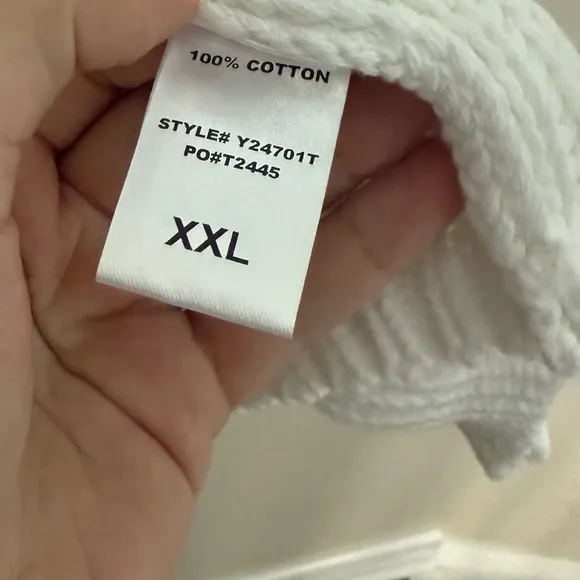 Tuckernuck POMANDER PLACE 100% Cotton White Casper Oversized Chunky Sweater