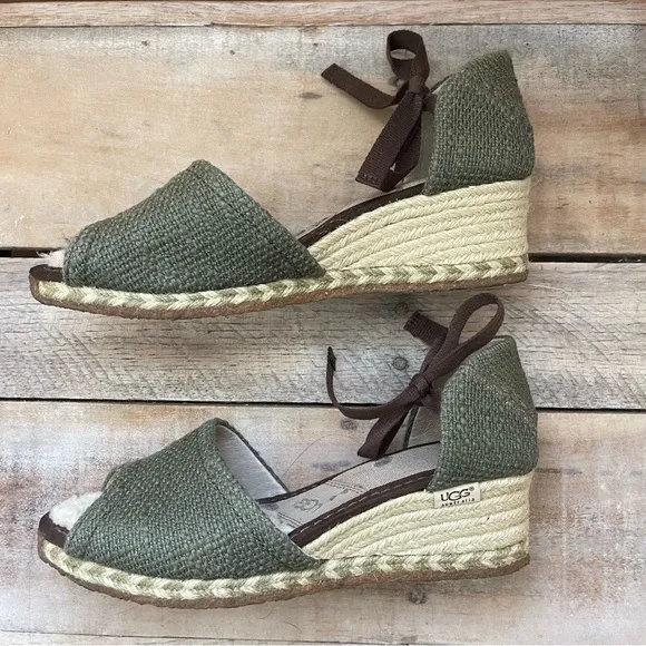 UGG Australia DELMAR Woven ESPADRILLES WEDGE SANDALS