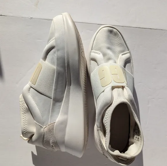 UGG Coconut Milk White leather slip on sneakers