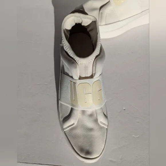 UGG Coconut Milk White leather slip on sneakers