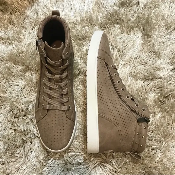 UGG Koolaburra Kayleigh High Top Women’s Sneakers