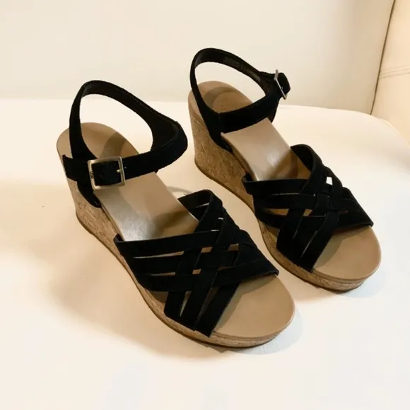 UGG Uma Black Suede Leather Cork Wedge Platform Heels Sandal Ankle Strap 9.5