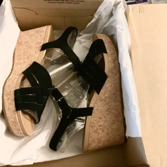 UGG Uma Black Suede Leather Cork Wedge Platform Heels Sandal Ankle Strap 9.5