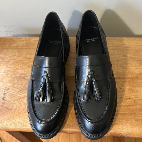 Vagabond Black Leather Loafers with Tassel Detail
