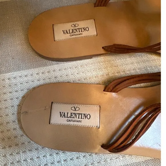 Valentino Garavani Tribal Scarab Flat Sandals size 39/ US 9