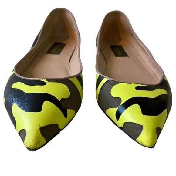 Valentino neon yellow camouflage camo pointed to rockstud flats, 38.5, 8.5