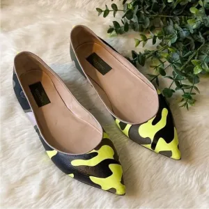 Valentino neon yellow camouflage camo pointed to rockstud flats, 38.5, 8.5