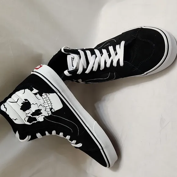 Vans Filmore Hi Black White Skull High-Top Sneakers (M Size 7.5)