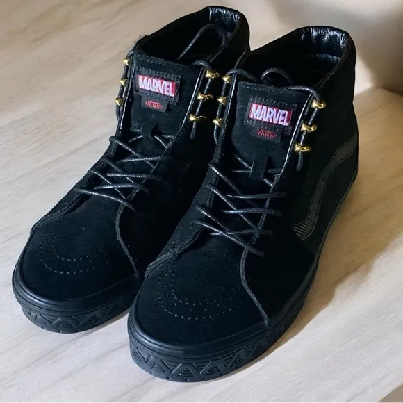 VANS MARVEL SUEDE BLACK PANTHER Edition BLACK Sneakers Size 8 Men 9.5 Wo…