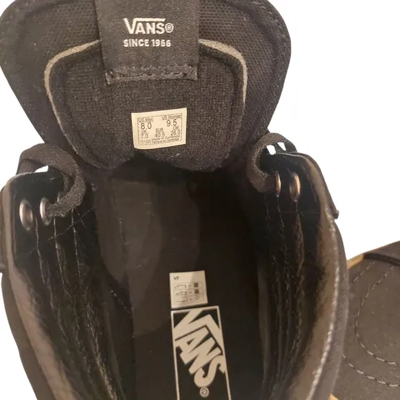 Vans .Men's Black and Brown High-Top Sneakers