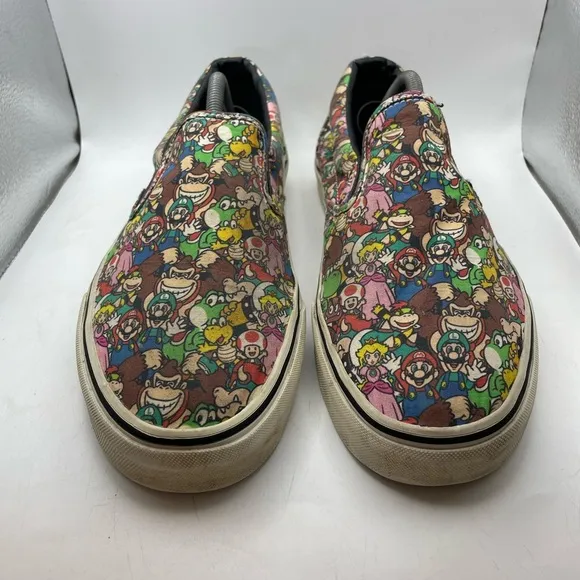 Vans X Nintendo Super Mario Brothers classic suede mens loafers size 11.5