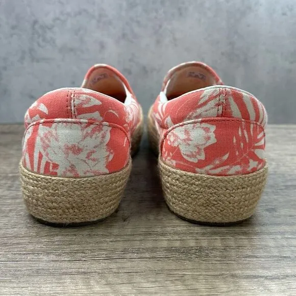 Vans~Women’s~Platform Espadrilles Deep Sea Coral~Size 8.5