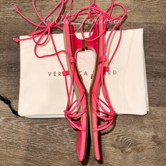 VERONICA BEARD Leather Strappy Sandals