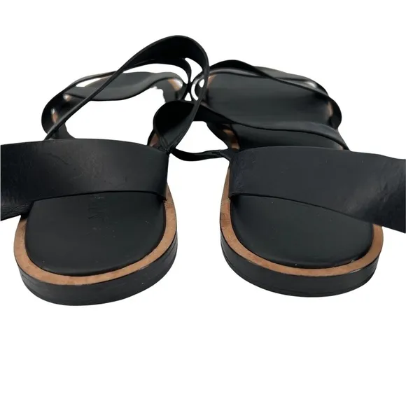 Vince Black Vero Cucio Flat Ankle Buckle Sandals Size 10 Women's
