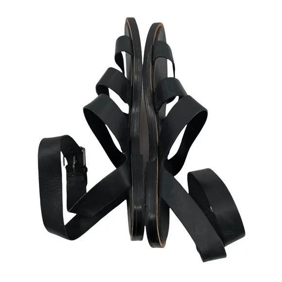 Vince Black Vero Cucio Flat Ankle Buckle Sandals Size 10 Women's