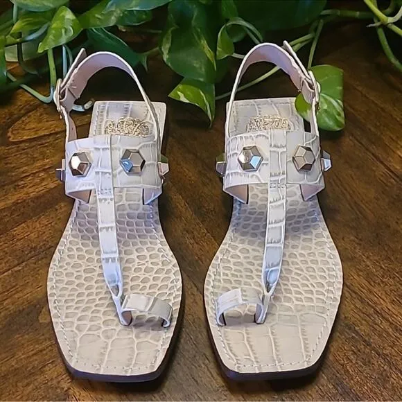 VINCE CAMUTO &quot;DAILETTE&quot; LIGHT TAUPE SNAKE EMBOSSED LEATHER STUD STRAPPY SANDAL🆕