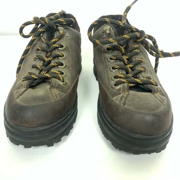 Vintage Y2K American Eagle brown leather chunky sneakers size 6