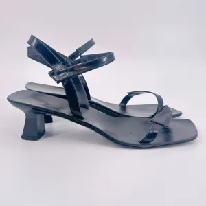 Vintage Y2K BCBG Italy Black Strappy Kitten Heel Sandals Size 7