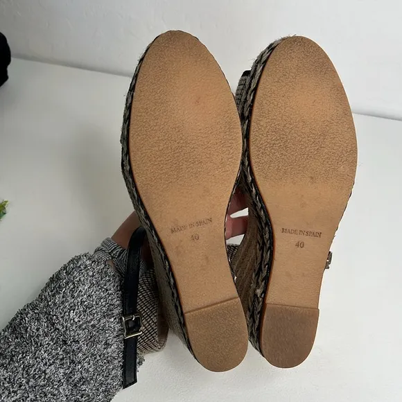 Viscata Empuria Canvas Espadrille Sandal Wedges black tan size 40 aka size 9