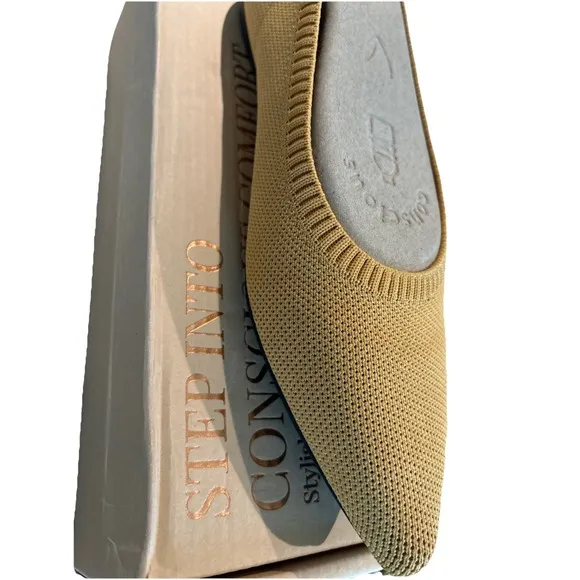 VIVAIA Aria Pointed Toe Ballet Flats Aria 5° Ginger Yellow Size 40  (US 9) NIB