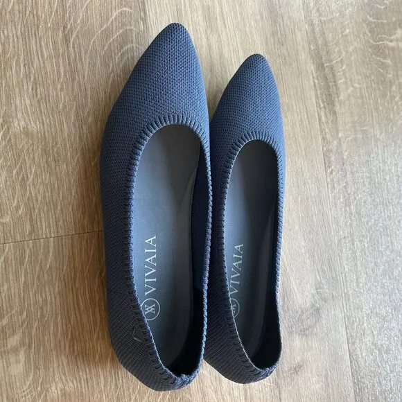 Vivaia Women’s Aria Walker Lightweight Pointed-Ballet Flats Vintage Blue Size 8