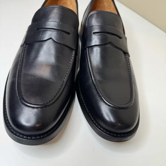 Warfield &amp; Grand Men's Stewart Black Loafers size 11.5 NWOT