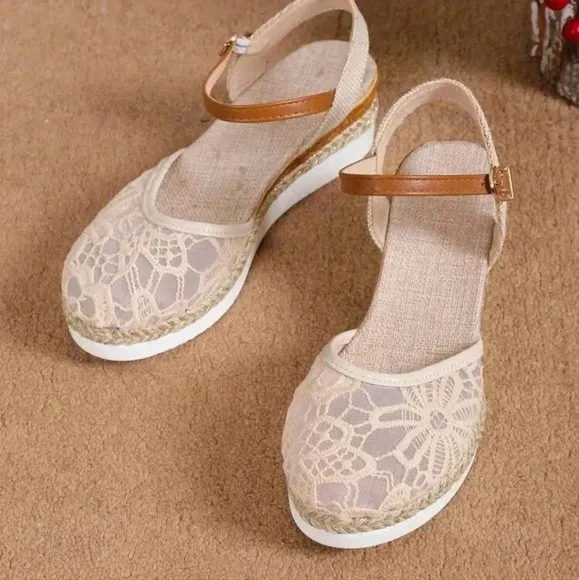 Women's Lace Breathable Mesh Bohemian Straw Woven Fairy Style Peep Toe Wedges
