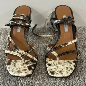 Women's Strappy Snake Print Sandals