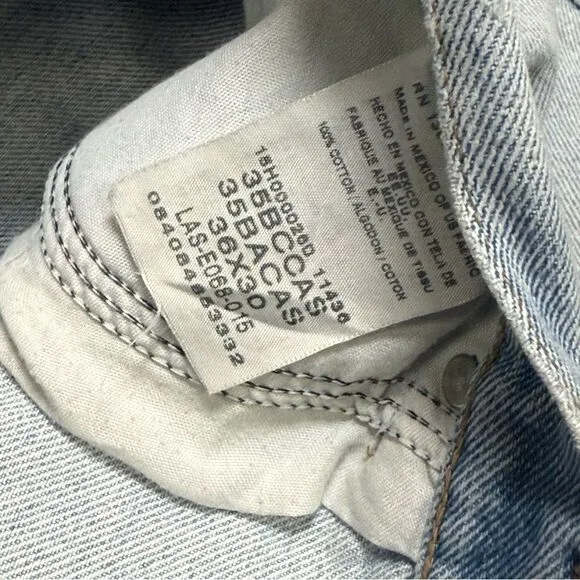 Y2K BCC Blues Distressed Light Wash Jeans - Men’s 36x30 - Camo-Lined Rips