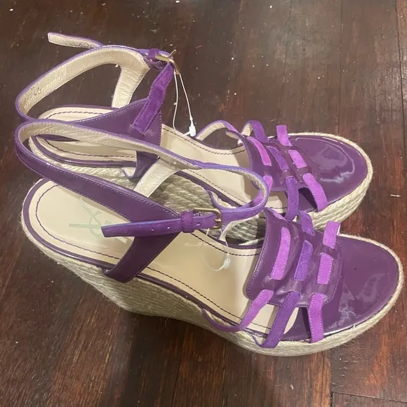 Yves Saint Laurent purple espadrilles size 40 NWOT